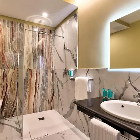 Cosy Hotel Baveno